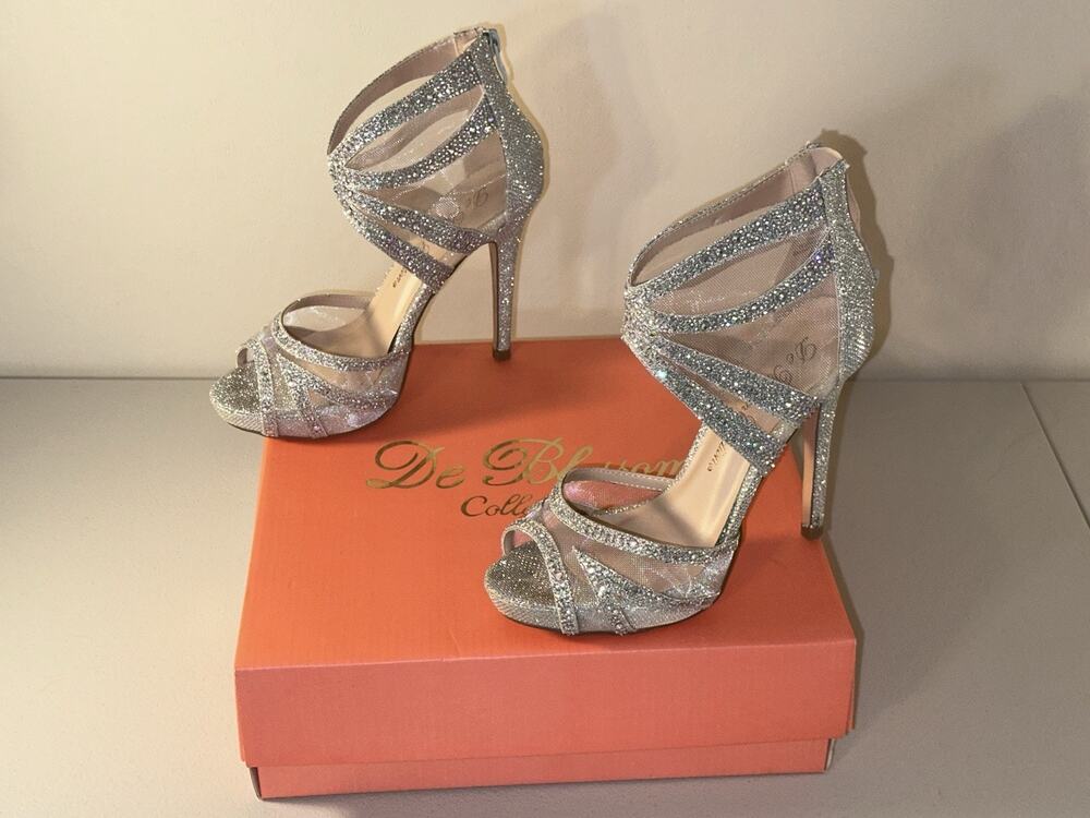 De Blossom Daisy-18 Silver Bedazzled Platform Heel Peeptoe Wedding Formal SZ 6.5